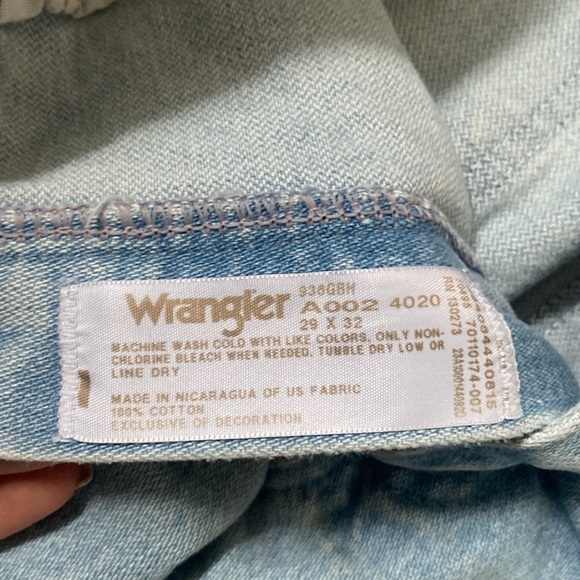 Light Wash Wrangler Jeans - Picture 2 of 3